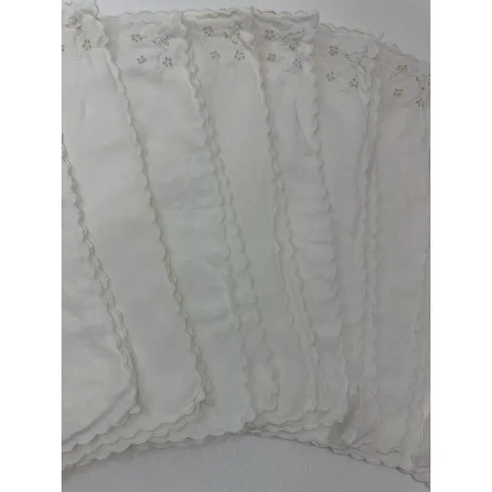Vintage Linen Cocktail Napkins Set of 8 Embroidered Scalloped Edge 12x12 Cottage